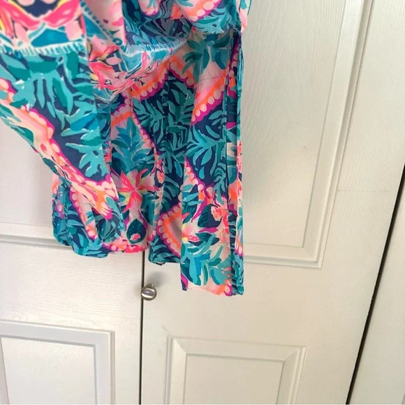 Lilly Pulitzer Sleeveless Pink and Blue Floral Romper - Picture 4 of 14